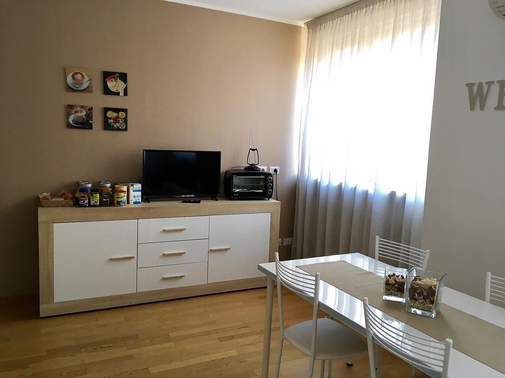 The Little House In Bergamo Apartment ภายนอก รูปภาพ